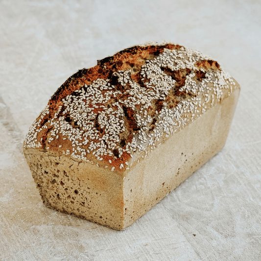 Chleb z sezamem żytni pytlowy na zakwasie naturalnym 360 g