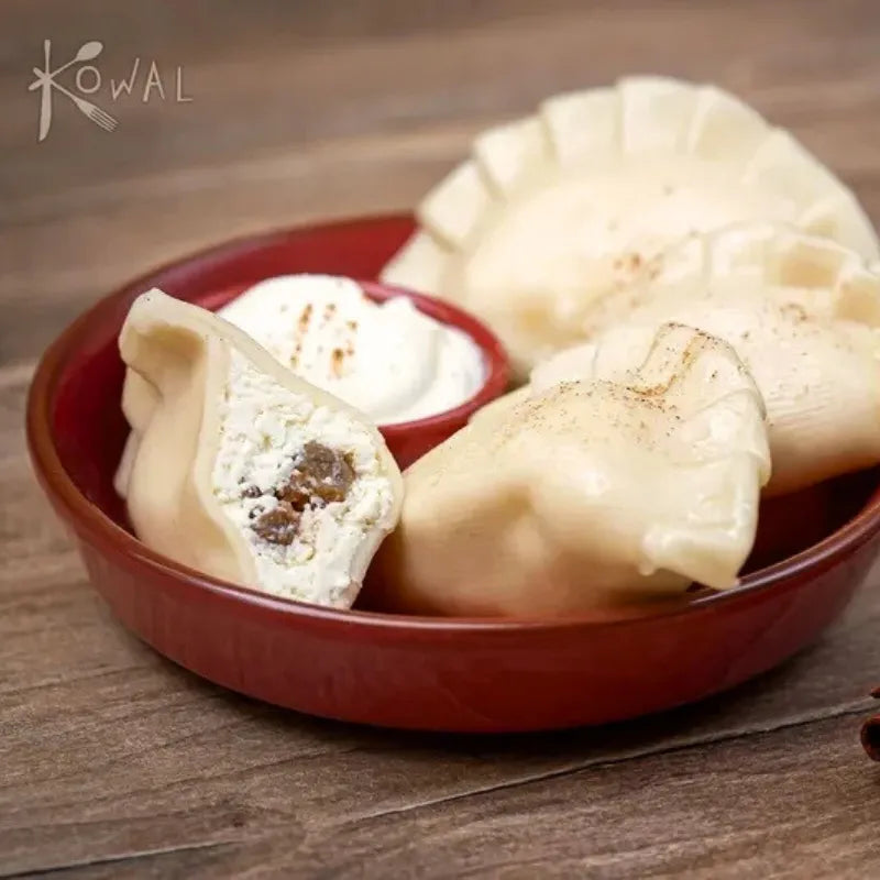 Pierogi z serem, rodzynkami i cynamonem 500 g